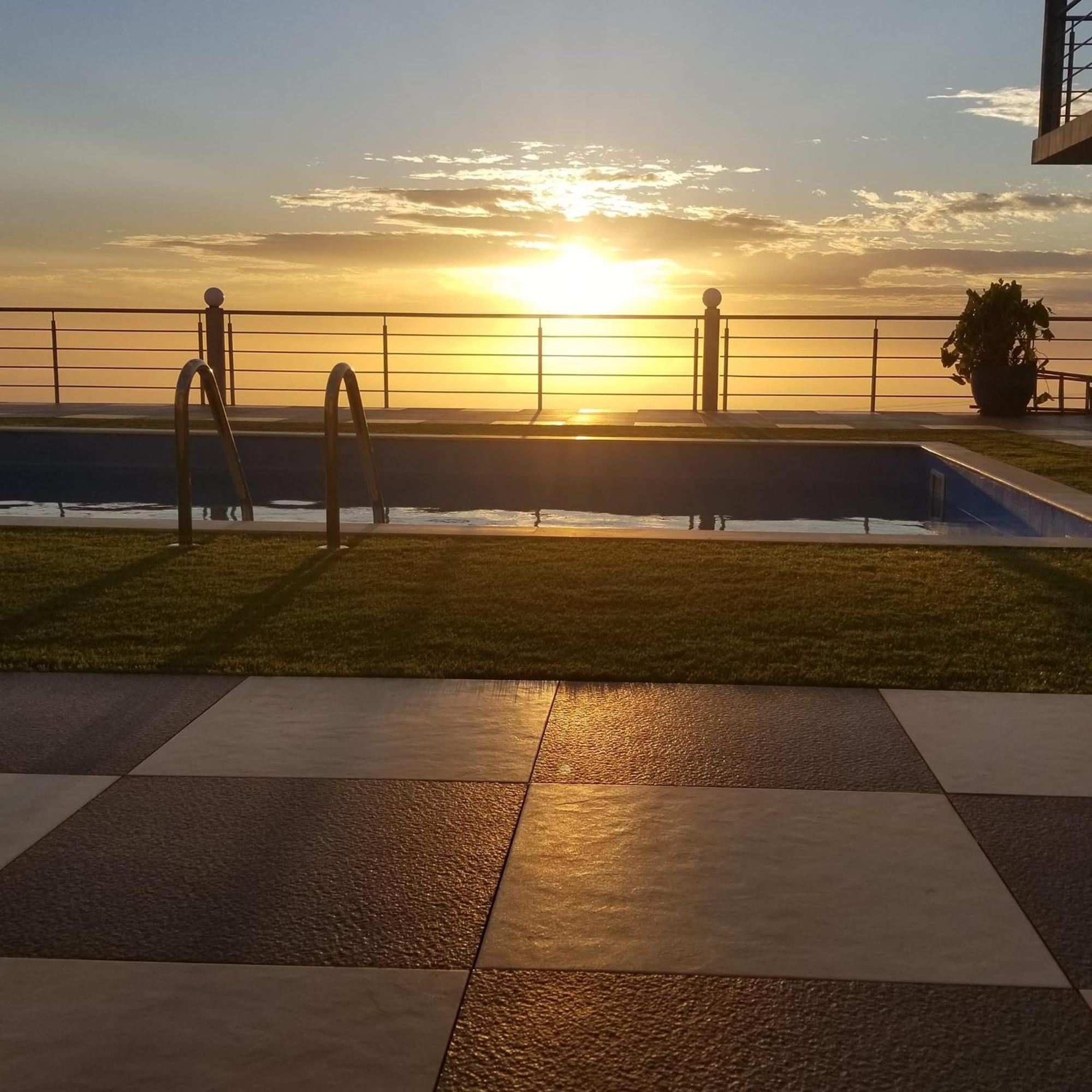 Edificio Cosec Hotel Cova Figueira المظهر الخارجي الصورة