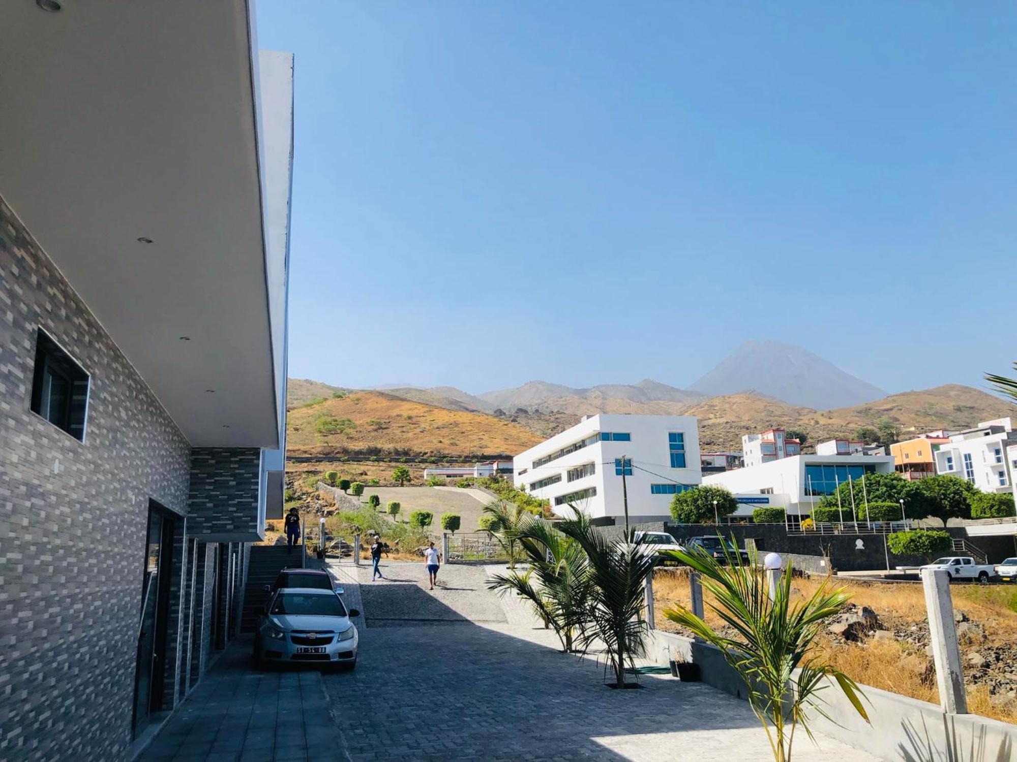 Edificio Cosec Hotel Cova Figueira المظهر الخارجي الصورة